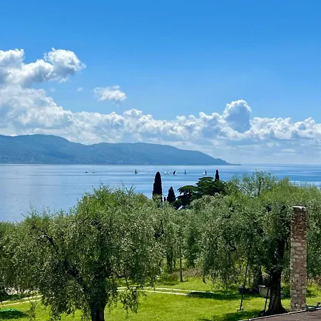 Del Lis Homestay Gargnano