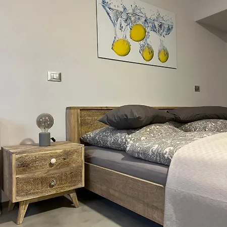 Homestay Del Lis Gargnano